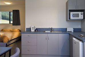 Linkwater Motel And Backpackers Buitenkant foto