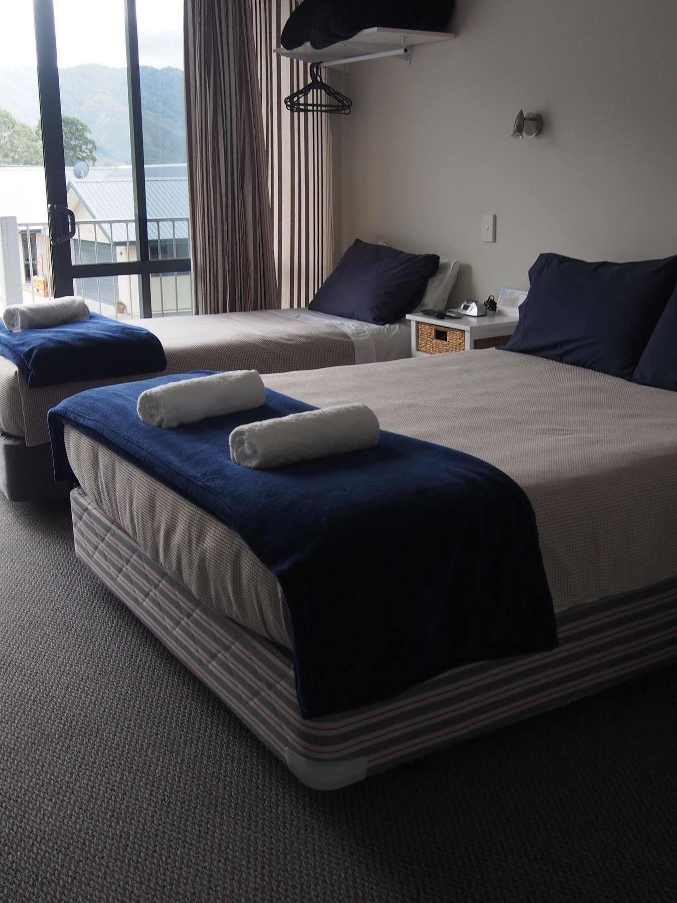 Linkwater Motel And Backpackers Buitenkant foto
